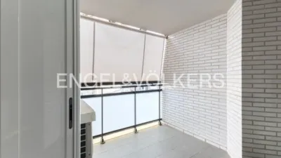 Piso en alquiler en Calle Cl Cat J L Blasco Estelles, Centre Port (Distrito Port de Sagunt. Sagunt - Sagunto) de 2.000 €<span>/mes</span>