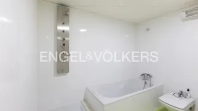 Piso en alquiler en Calle Cl Cat J L Blasco Estelles, Centre Port (Distrito Port de Sagunt. Sagunt - Sagunto) de 2.000 €<span>/mes</span>