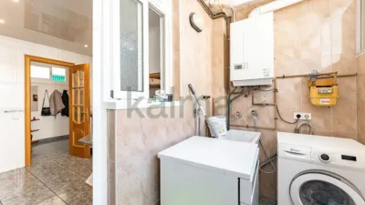 Apartment on Carrer de Roger de Flor photo 12