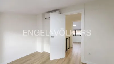 Duplex in Santa Perpètua de Mogoda photo 9