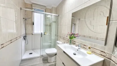Apartment on Calle de Vargas photo 16