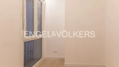 Apartment on Fuencarral Street photo 8