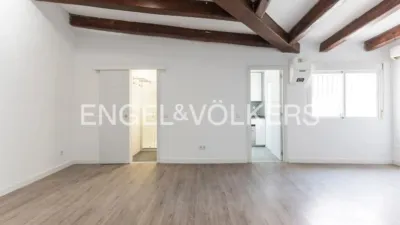 Apartment in Universidad-Malasaña photo 9