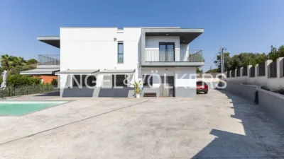 House in Urbanizaciones Cumbres de Calicanto-Manyes-Barbeta photo 3