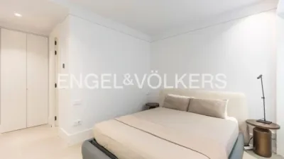 Duplex on Calle de Padilla photo 41