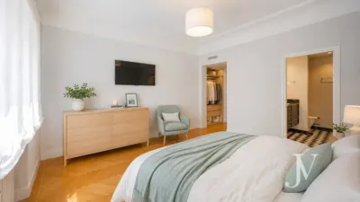 Apartment on Paseo del Pintor Rosales photo 5