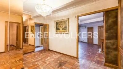 Apartment on Calle de Alcalá photo 3