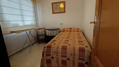Apartment on Calle del Pintor Portela photo 12