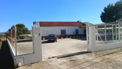 Rustic house on N-A Street photo 3