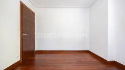 Apartment in Loiu photo 17