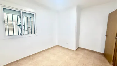 Flat on Calle Nati Mistral photo 13