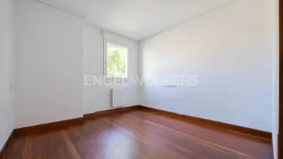 Apartment in Loiu photo 14