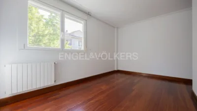 Apartment in Loiu photo 16