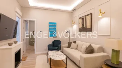 Apartment on Calle de Ayala photo 2