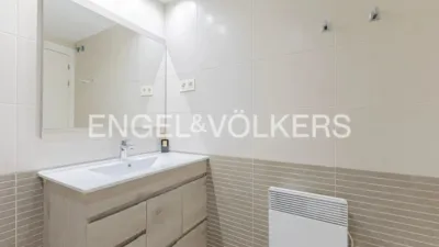 Apartment on Carrer de la Fontsanta photo 32