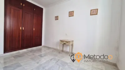 Apartment at Plaza del Pintor Amalio García del Moral, 19 photo 15
