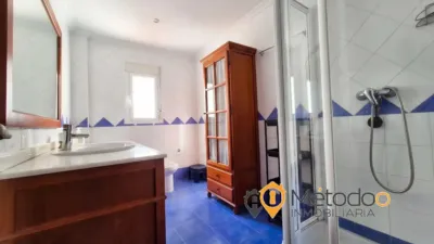 Apartment at Plaza del Pintor Amalio García del Moral, 19 photo 3