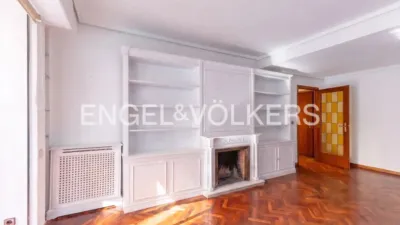 Apartment in Palacio photo 12