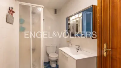 Apartment in Palacio photo 30