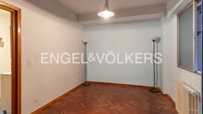 Apartment in Palacio photo 20