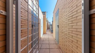 Duplex on Avenida de Teniente Montesinos photo 28