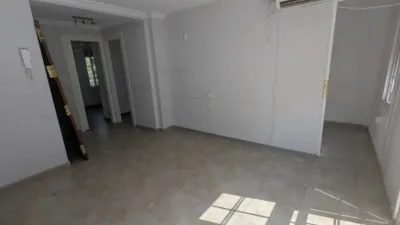 Apartment in Plaza de Francisco Muñoz Kirri photo 10