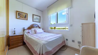 Duplex on Avenida de Teniente Montesinos photo 9