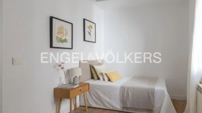 Apartment in Palacio photo 9