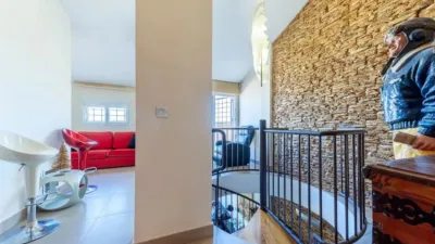 Duplex on Avenida de Teniente Montesinos photo 15
