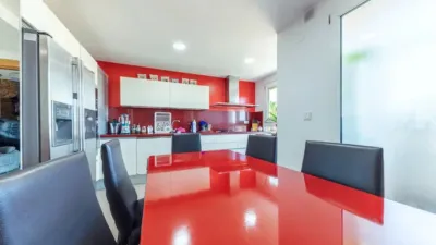 Duplex on Avenida de Teniente Montesinos photo 7