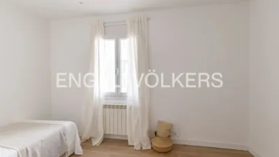 Apartment in Palacio photo 10