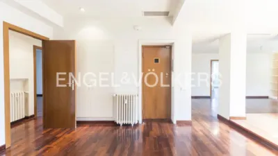 Penthouse in Les Tres Torres photo 3