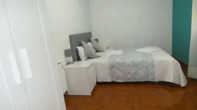 Apartment on Irala Street, 31 photo 12