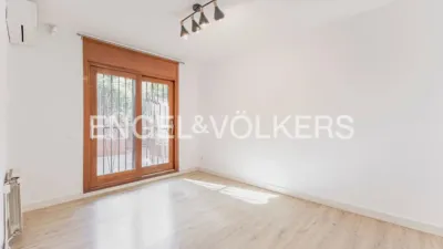 Apartment in Esplugues de Llobregat photo 37