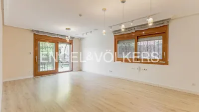 Apartment in Esplugues de Llobregat photo 8