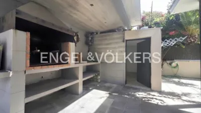 Chalet on Carrer Estornells photo 37