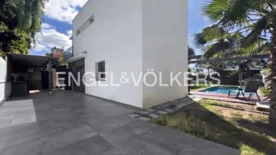 Chalet on Carrer Estornells photo 35