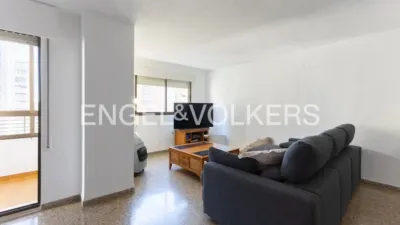 Apartment in Campanar photo 2