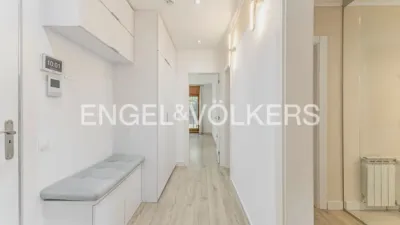 Apartment in Esplugues de Llobregat photo 3