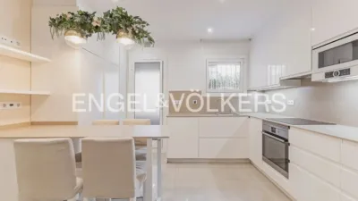 Apartment in Esplugues de Llobregat photo 25