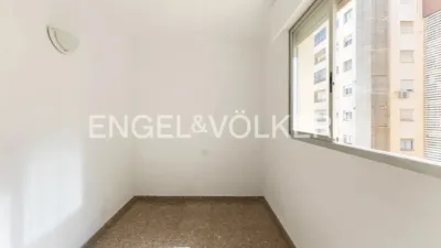 Apartment in Campanar photo 16