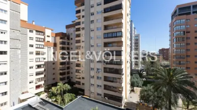 Apartment in Campanar photo 25