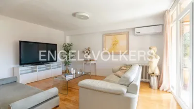 Apartment on Calle de Piqueras photo 9