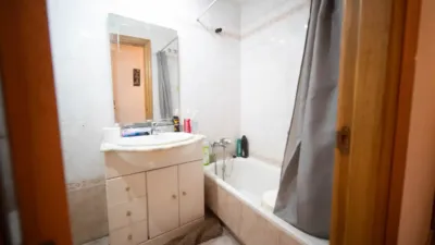 Flat on Calle Ramón Casas photo 15