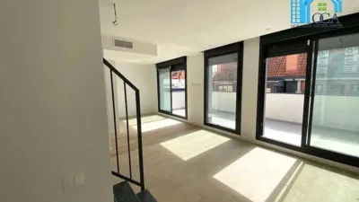 Penthouse on Valentín Llaguno Street photo 9