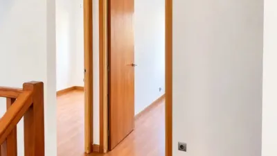 Duplex for sale on Carrer de Las Navas de Tolosa photo 2