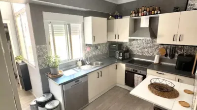 Apartment on Avenida de José Barrionuevo Peña photo 3
