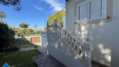 Chalet in Cabo Roig-La Zenia-La Regia photo 9