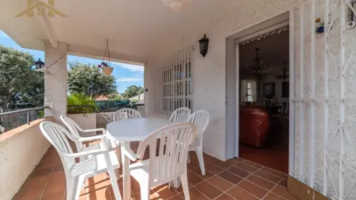 Chalet on Calle del Arroyo photo 7