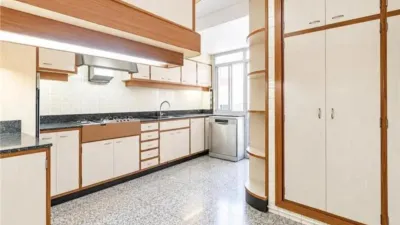 Apartment in Plaça dels Patins photo 6